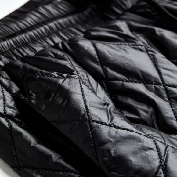 H&M Black Quilted Pants (Sold out online) - Picture 2 of 5